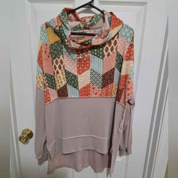 Haptics Sweaters - Haptics Patchwork Hooded Sweatshirt. Hi -lo NEW Size Large